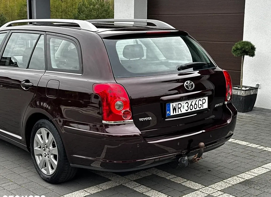 Toyota Avensis cena 19900 przebieg: 260000, rok produkcji 2007 z Radom małe 497